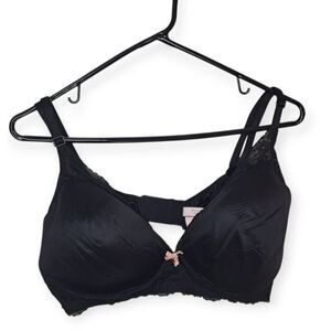 Victoria's Secret Women's Plus Size Body by Victoria Lined No Wire Bra Black siz